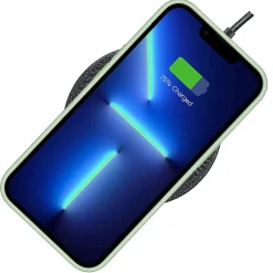 iPhone 14 Plus - Silikon Case mit Mikrofaser-Innenseite