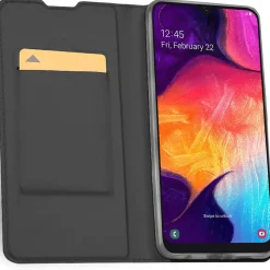 Samsung Galaxy A20e - Booklet Case mit Magnetverschluss